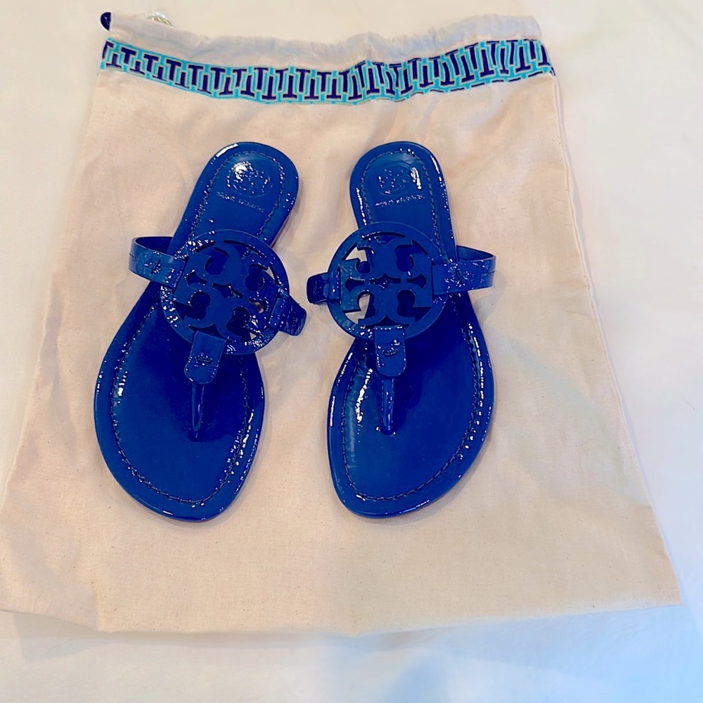 New never worn Tory Burch sandal’s with bag